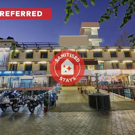 Capital O Hotel Samanvi International Belur  Екстер'єр фото