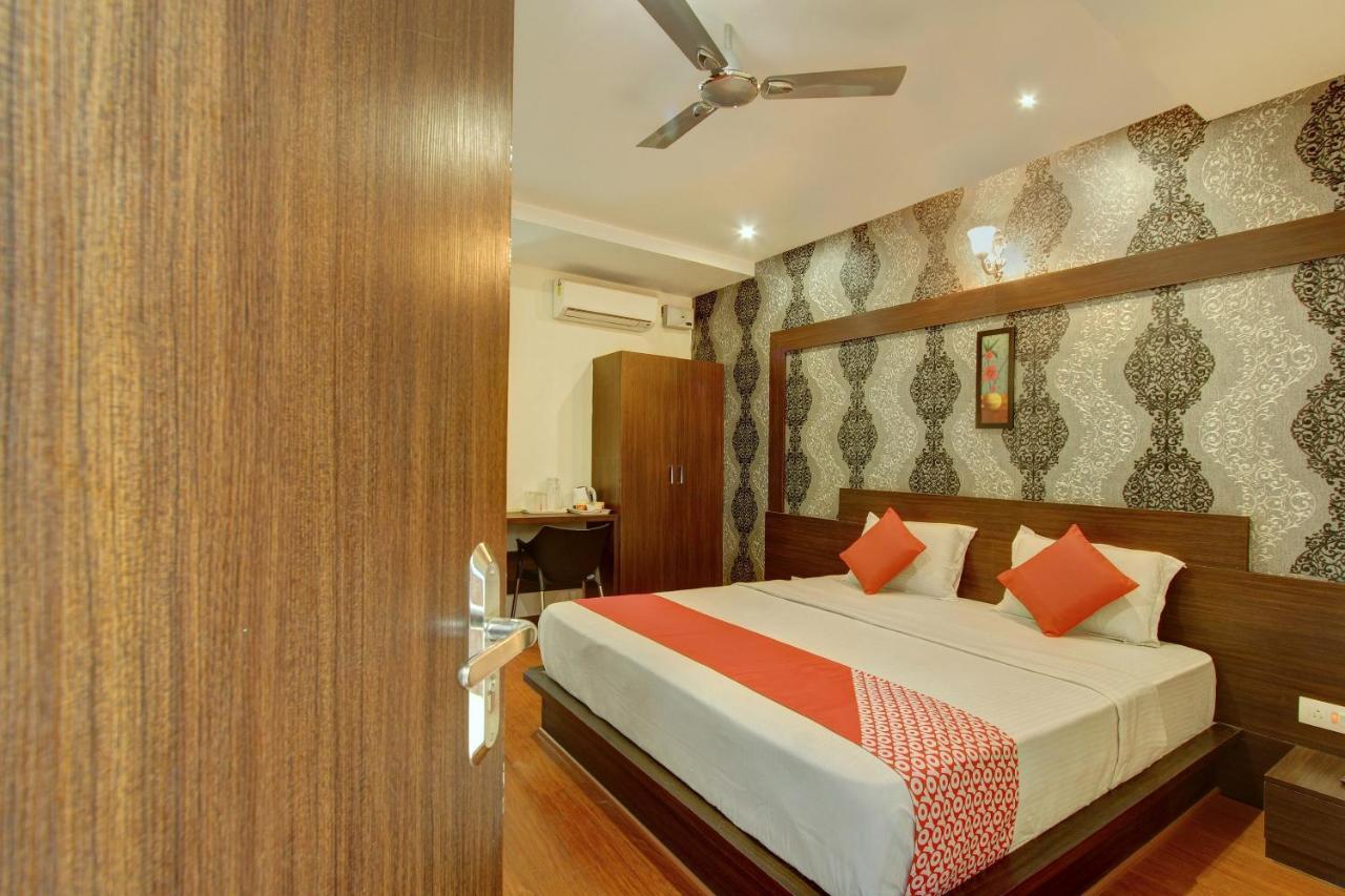 Capital O Hotel Samanvi International Belur  Екстер'єр фото