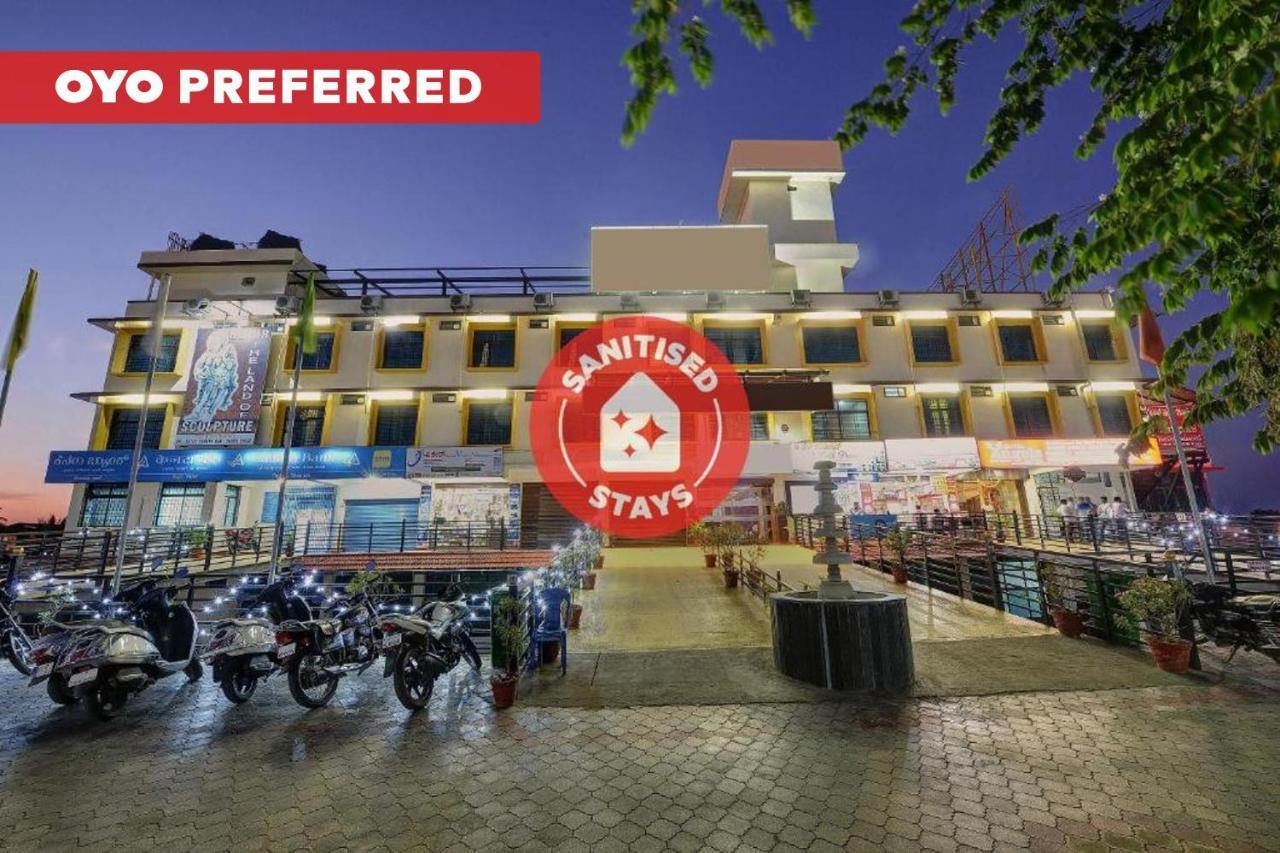 Capital O Hotel Samanvi International Belur  Екстер'єр фото