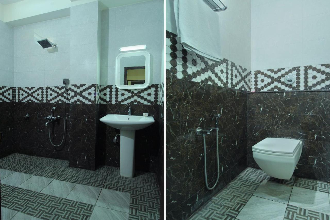 Capital O Hotel Samanvi International Belur  Екстер'єр фото